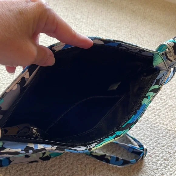 Vera Bradley Cross Body Hipster - Picture 3 of 3